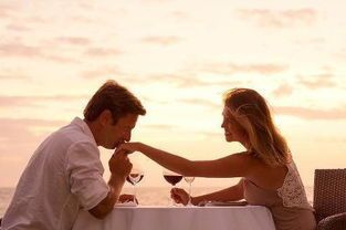 分手挽回女性心理：她到底还在不在乎你？5个信号揭示真实心理