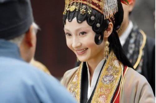 婚姻家庭观察｜《我成了自己婚姻的第三者》：情感危机背后的数据真相与修复指南